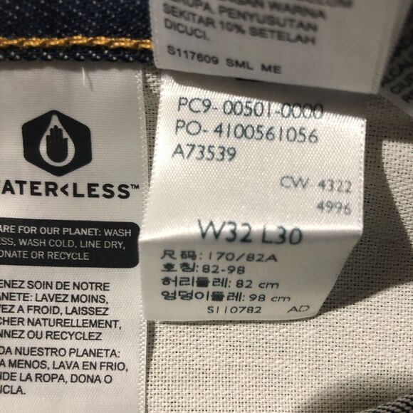 NEW Levi's 501 Original Shrink to Fit Jeans Blue Button Fly Straight Mens 32x30 - Picture 10 of 10